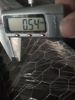 Dia 8mm Gewebtes Metallnetz Bildschirm Plain Weave Edelstahl Drahtnetz